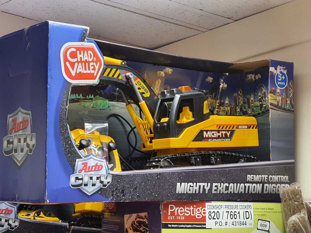 Chad Valley Auto City Construction Remote Controlled Digger AirAuctioneer