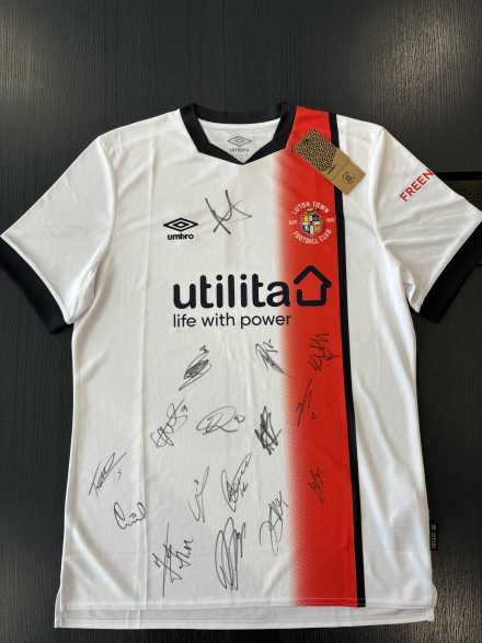 The Us Just Signed A Legend Luton History Maker Joins The Team - 7h4adic