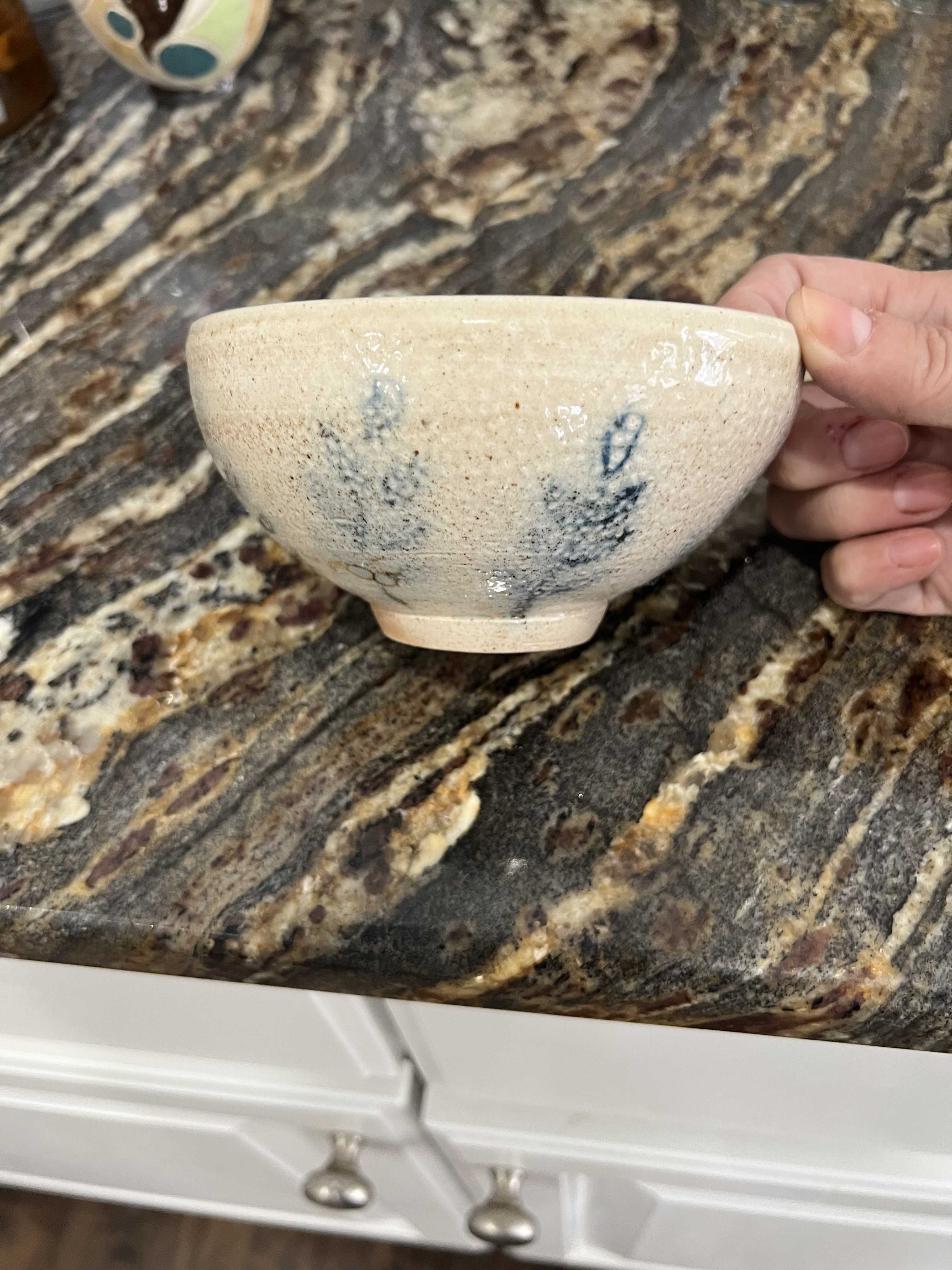 Ceramic bowl Kalee Calhoun, MFA AirAuctioneer