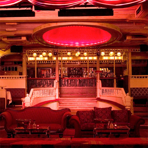 Table for 10 at The Box in Soho, London AirAuctioneer