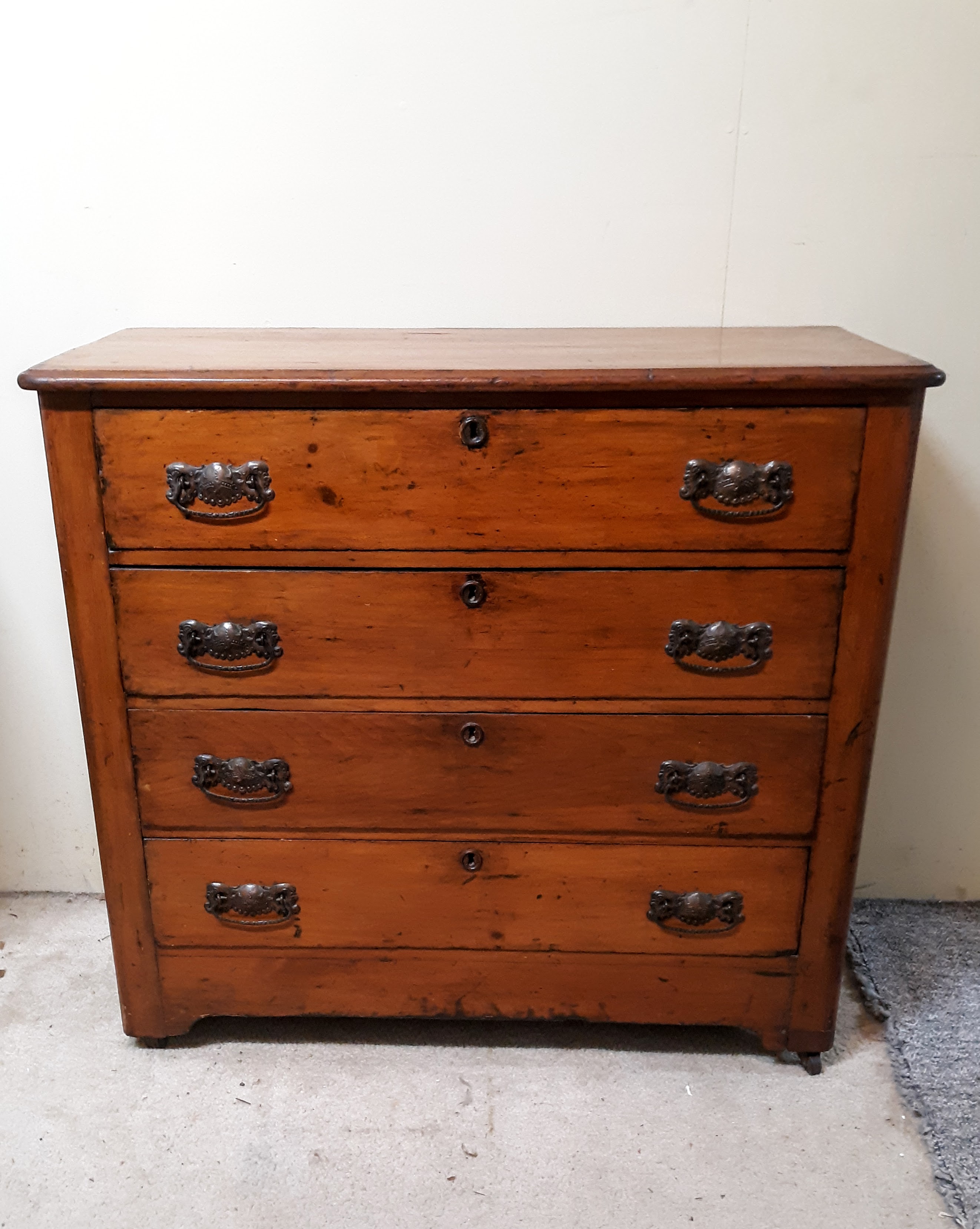 Antique Victorian Era Dresser AirAuctioneer