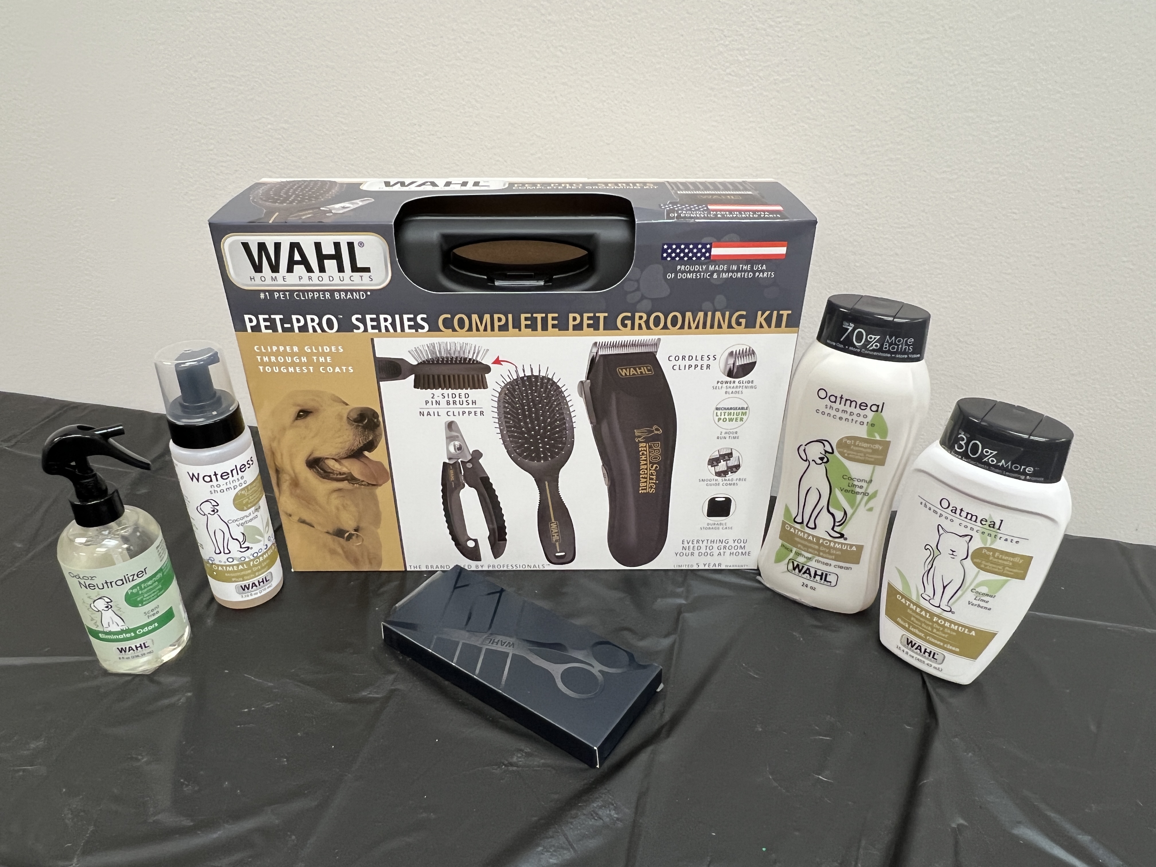 Pet Grooming Tools Galore by Wahl Clipper AirAuctioneer