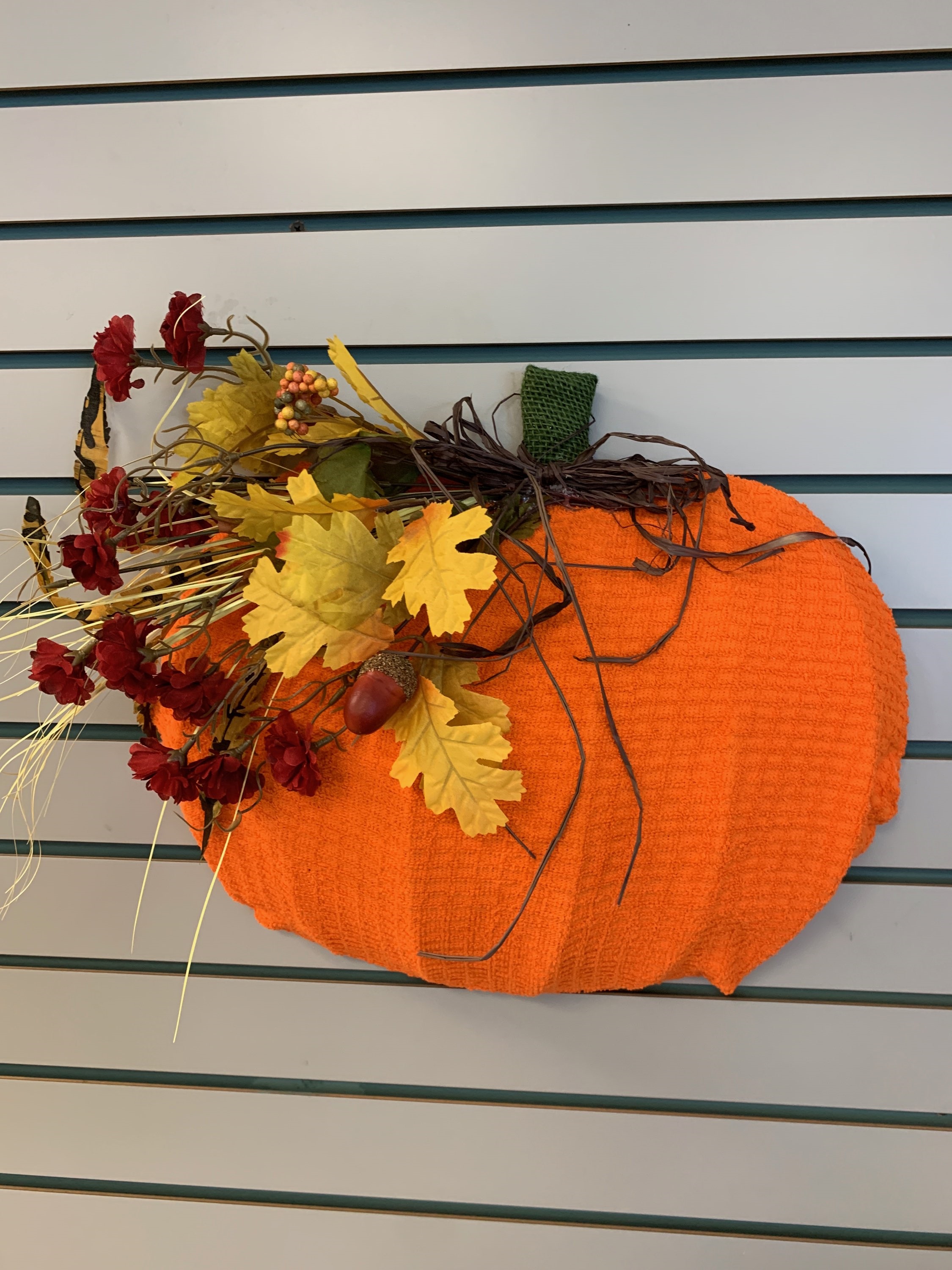 Pumpkin On The Porch Donated By Diane Strite AirAuctioneer pumpkin-on-the-porch-donated-by-diane-strite-airauctioneer