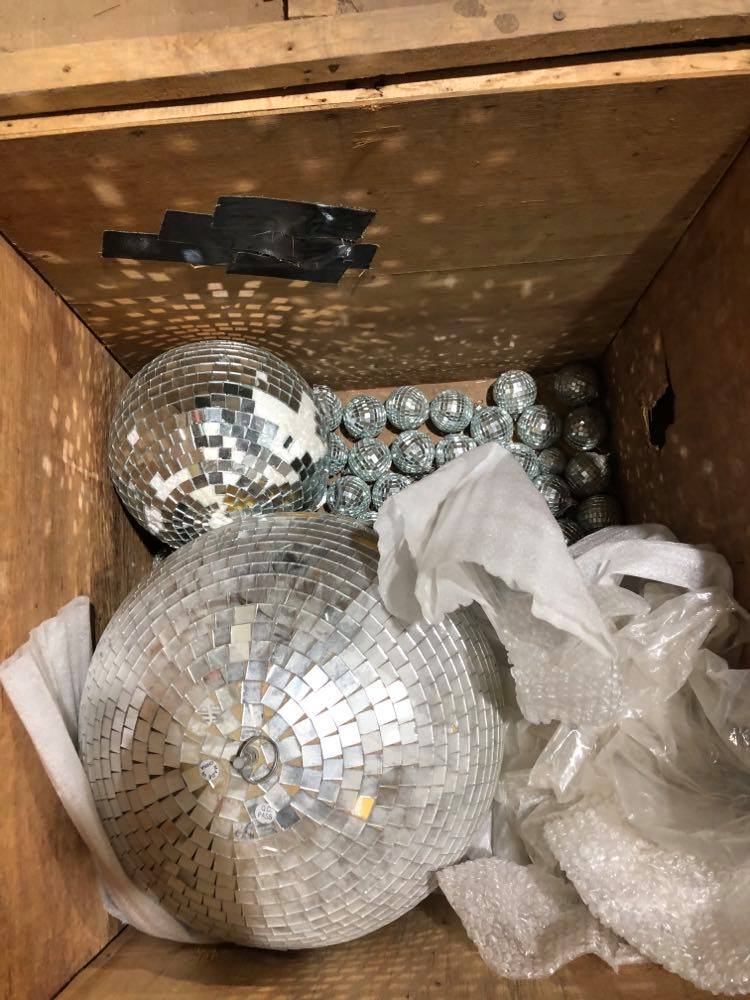(bulk lot) Disco Balls AirAuctioneer