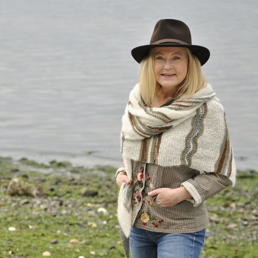 feather knitted shawl